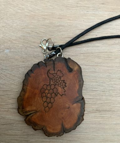 houten collier nr 7 hand gemaakt 10.- €