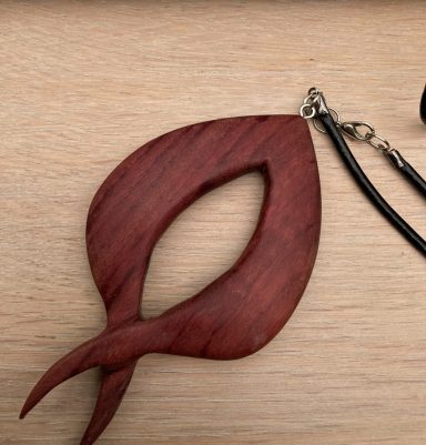 houten collier nr5 hand gemaakt 15.- €